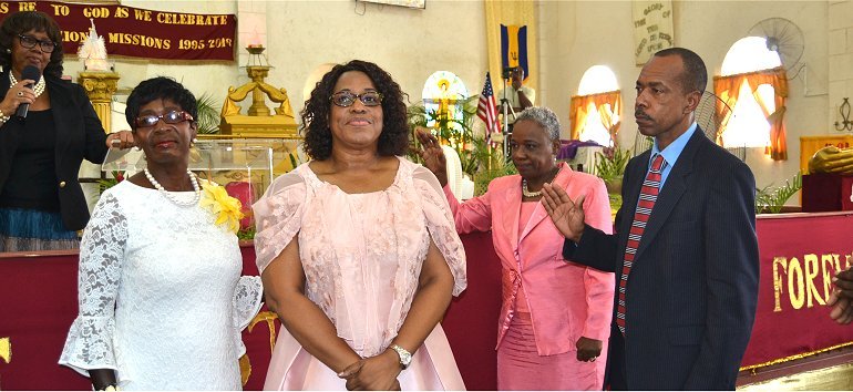 Apostle Lucille Baird and Mount Zion's Missions Inc Barbados Foursquare Church honours Dr. Angela Smith Prinicpal of Gorden Greenidge School